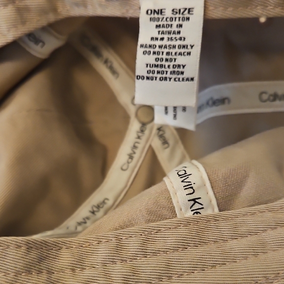 Calvin Klein Light Beige Embroidered Logo Baseball Cap - Picture 4 of 9